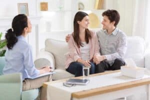 Couples therapy session at Astute Counseling in Chicago